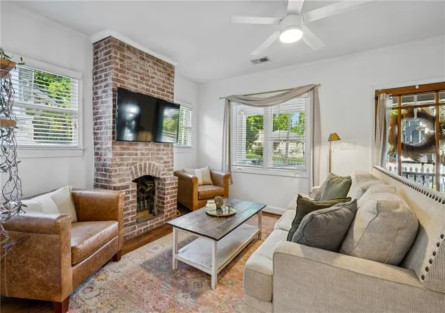 2nd image of 55 Warren St Ne, Atlanta, GA 30317 | MLS# 7804321