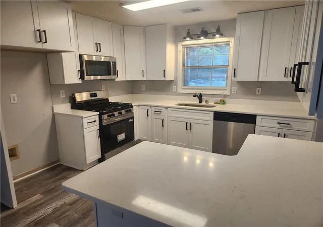 3rd image of 482 Grove Hill Dr, Stockbridge, GA 30281 | MLS# 7818500