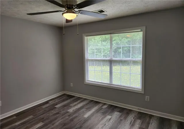 4th image of 482 Grove Hill Dr, Stockbridge, GA 30281 | MLS# 7818500