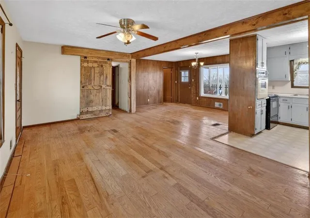 3rd image of 2324 Wilson Rd, Conyers, GA 30012 | MLS# 7733270