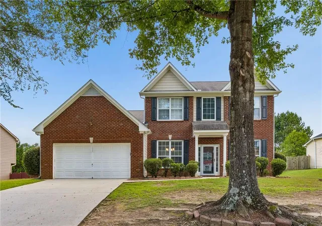 1st image of 5076 Huntcrest Dr Sw, Mableton, GA 30126 | MLS# 7820530