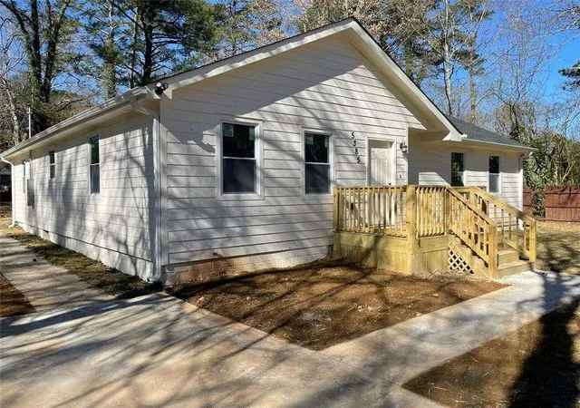 Photo 2 of Single family home for sale at 5385 Booker T Dr, Morrow, GA 30260 | MLS# 7819649 | Listing updated on 2026-10-20