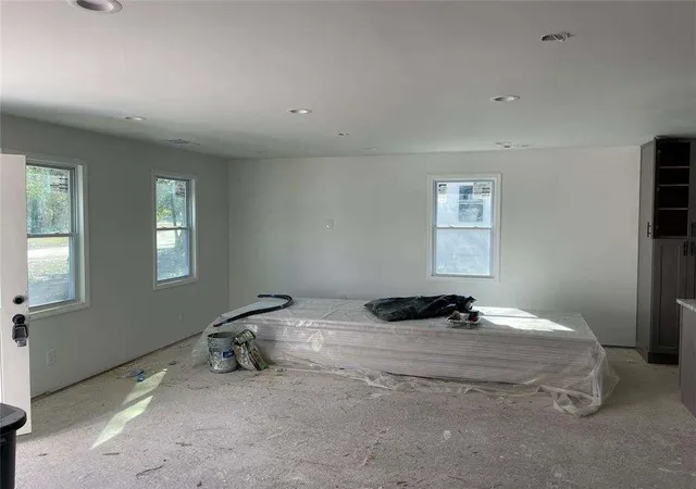Photo 3 of Single family home for sale at 5385 Booker T Dr, Morrow, GA 30260 | MLS# 7819649 | Listing updated on 2026-10-20