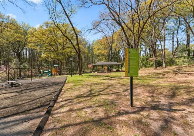 36th image of 382 Deckner Ave Sw, Atlanta, GA 30310 | MLS# 7727570