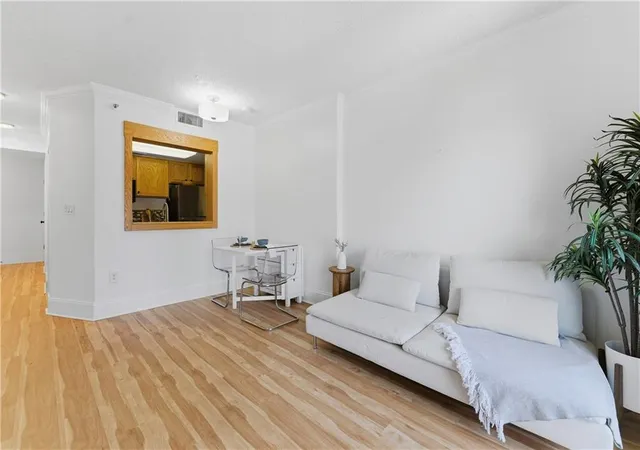 4th image of 1280 W Peachtree St Nw #2814, Atlanta, GA 30309 | MLS# 7757674