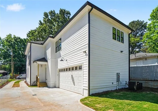 Photo 30 of Single family home for sale at 493 Woodrow Ave, Atlanta, GA 30354 | MLS# 7766556 | Listing updated on 2026-08-21