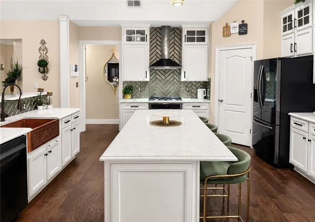 Photo 3 of Single family home for sale at 1525 Hartford Ter, Alpharetta, GA 30004 | MLS# 7820166 | Listing updated on 2026-09-05