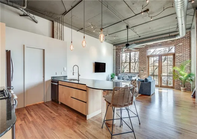 5th image of 3235 Roswell Rd #709, Atlanta, GA 30305 | MLS# 7754388