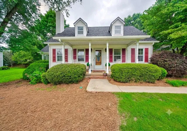 Photo 1 of Single family home for sale at 3679 Maple Frg Ln, Gainesville, GA 30504 | MLS# 7818314 | Listing updated on 2026-09-19