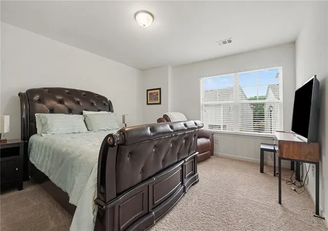 Photo 4 of Single family home for sale at 844 Venture Way, Atlanta, GA 30331 | MLS# 7818259 | Listing updated on 2026-08-15