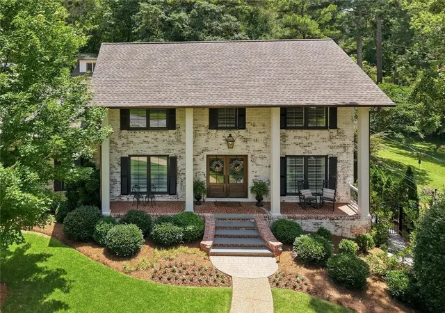2nd image of 2563 Fairoaks Rd, Decatur, GA 30033 | MLS# 7789862