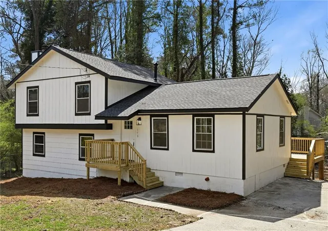 2nd image of 640 Bramble, Jonesboro, GA 30238 | MLS# 7732537
