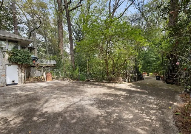 5th image of 747 Lullwater Rd Ne, Atlanta, GA 30307 | MLS# 7744480