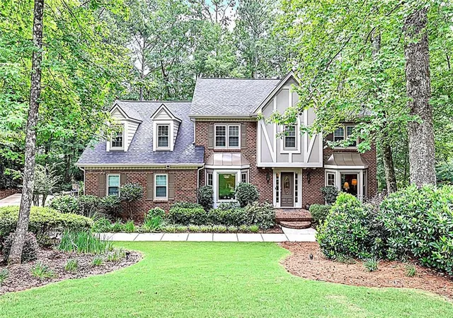 Photo 1 of Single family home for sale at 3344 Weathertop Way, Roswell, GA 30075 | MLS# 7806331 | Listing updated on 2026-07-26
