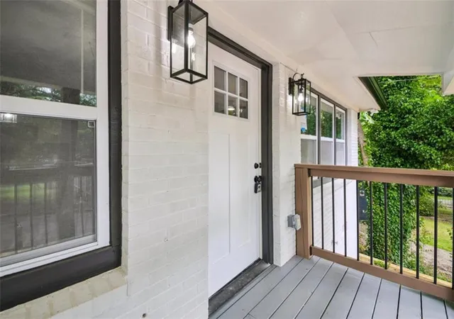 2nd image of 354 Brooks Ave Sw, Atlanta, GA 30310 | MLS# 7768117
