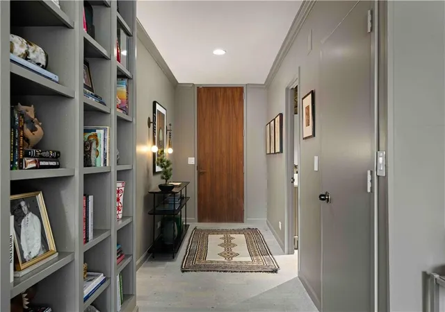 3rd image of 2575 Peachtree Rd Ne #4H, Atlanta, GA 30305 | MLS# 7795365