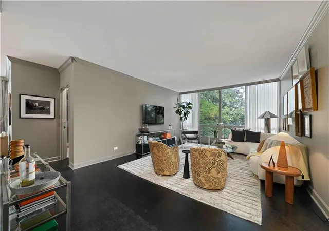 5th image of 2575 Peachtree Rd Ne #4H, Atlanta, GA 30305 | MLS# 7795365