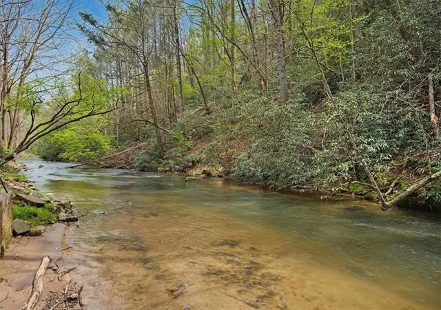 3rd image of 68 Hawk Ln, Ellijay, GA 30540 | MLS# 7748958