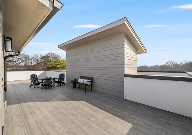 Photo 2 of Townhouse for sale at 1237 Memorial Dr Se #305, Atlanta, GA 30316 | MLS# 7816264 | Listing updated on 2026-09-09