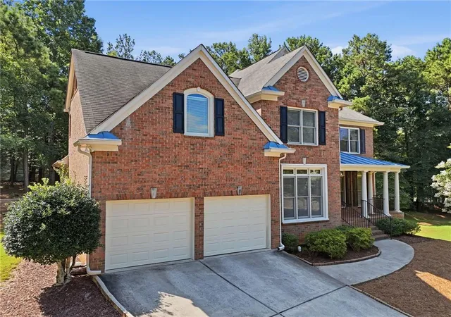 2nd image of 4204 Balmoral Glen Dr, Berkeley Lake, GA 30092 | MLS# 7806649