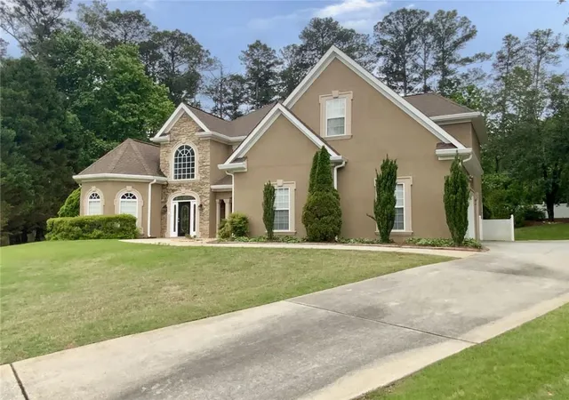 3rd image of 30 Citron Ct, Sharpsburg, GA 30277 | MLS# 7767223