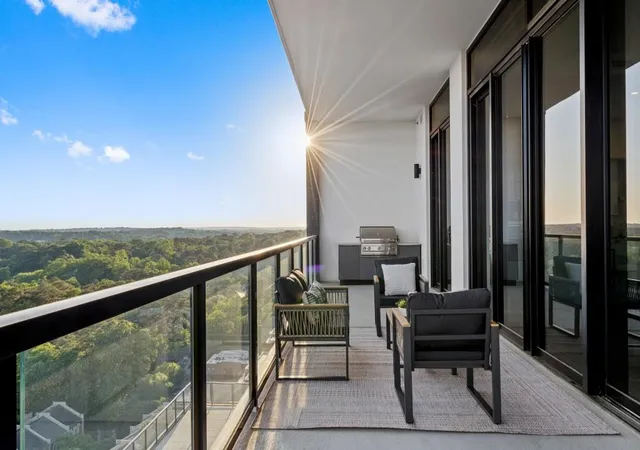 Homes for sale in Atlanta, GA | 2425 Peachtree Rd Ne, Atlanta, GA 30305