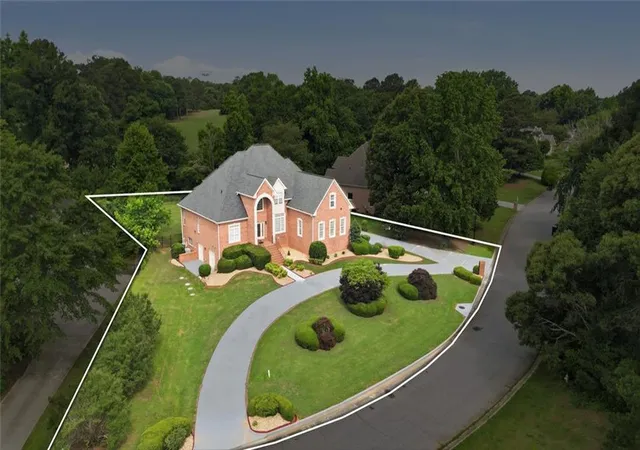 3rd image of 8079 Classic Dr, Jonesboro, GA 30236 | MLS# 7783121