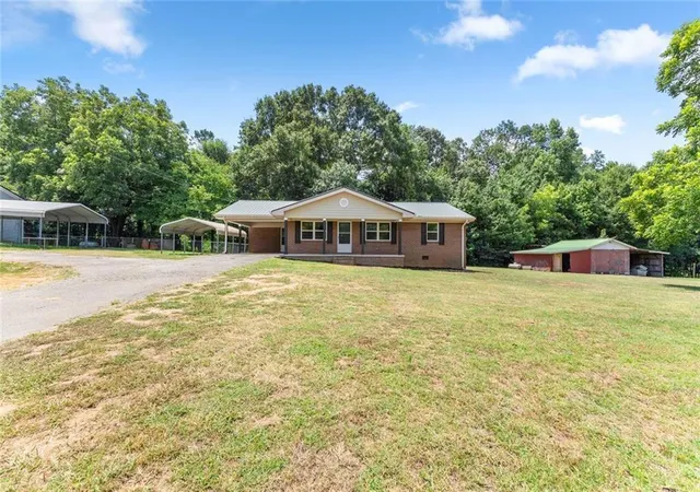 Photo 1 of Sale Pending at 6018 Highway 52, Gillsville, GA 30543 | MLS# 7802901 | Listing updated on 2026-10-28