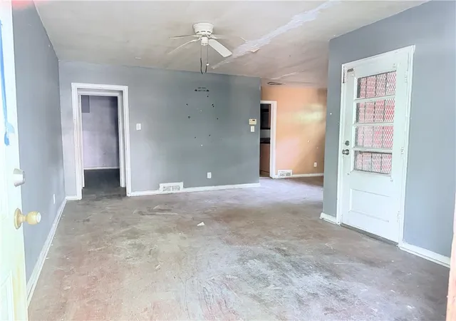Photo 2 of Sale Pending at 1164 Dolphin Dr Sw, Atlanta, GA 30311 | MLS# 7828891 | Listing updated on 2026-09-08