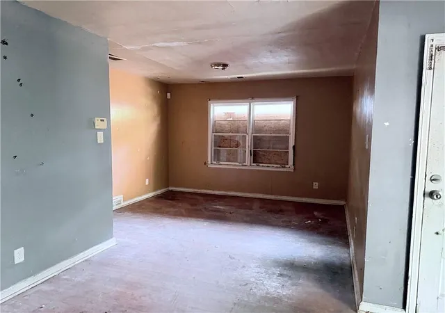 Photo 2 of Sale Pending at 1164 Dolphin Dr Sw, Atlanta, GA 30311 | MLS# 7828891 | Listing updated on 2026-09-08