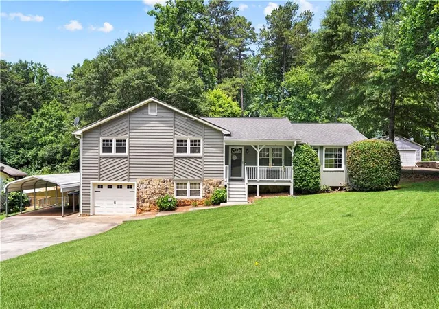 Homes for sale in Woodstock, GA | 204 Bascomb Ln, Woodstock, GA 30189 | MLS# 7788713