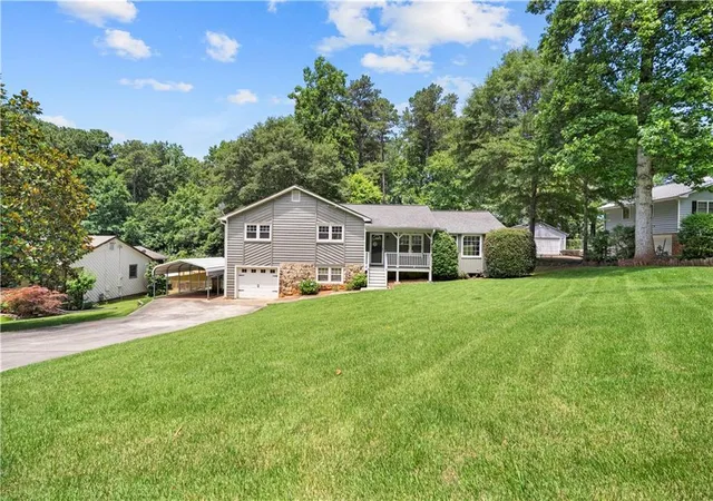 Homes for sale in Woodstock, GA | 204 Bascomb Ln, Woodstock, GA 30189 | MLS# 7788713