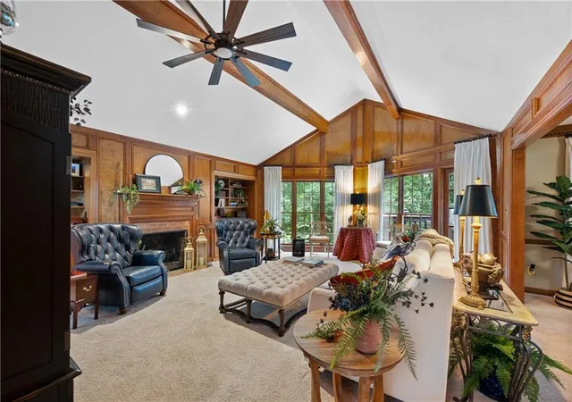 Photo 4 of Sale Pending at 11740 Mountain Laurel Dr, Roswell, GA 30075 | MLS# 7799956 | Listing updated on 2026-08-26