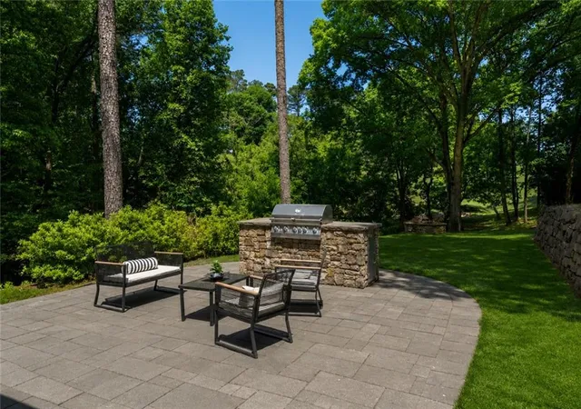 2nd image of 9570 Huntcliff Tr, Sandy Springs, GA 30350 | MLS# 7758336