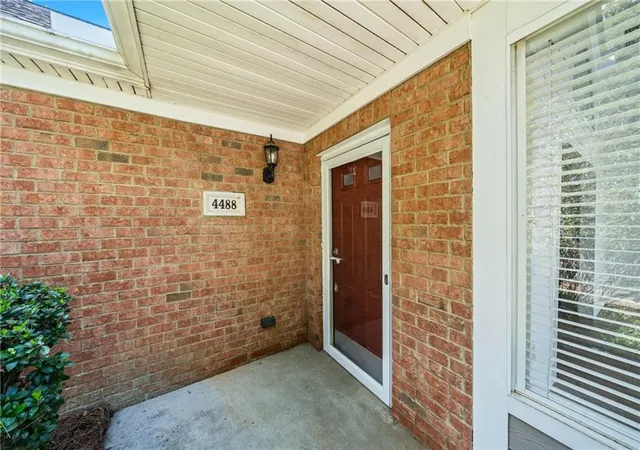 2nd image of 4488 Orchard Tr, Roswell, GA 30076 | MLS# 7800510