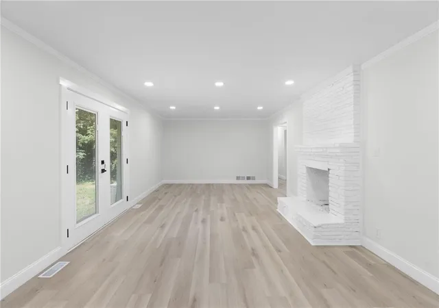 Photo 4 of Sale Pending at 293 Harmony Grv Rd, Lilburn, GA 30047 | MLS# 7805755 | Listing updated on 2026-09-15