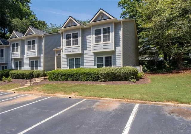 3rd image of 27 Doranne Ct Se #27, Smyrna, GA 30080 | MLS# 7826609