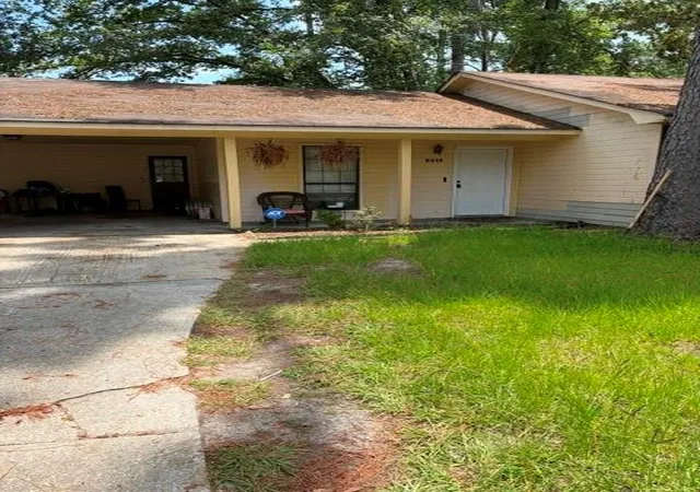 Photo 3 of Single family home for sale at 2313 Glynn Cir, Valdosta, GA 31602 | MLS# 7815178 | Listing updated on 2026-08-08