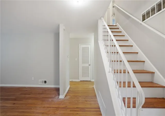 image of 1604 Drayton Woods Dr, Tucker, GA 30084 | MLS# 7821369