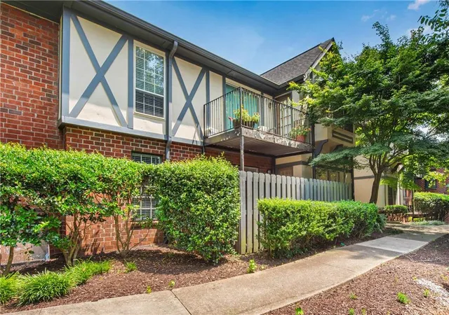 1st image of 6851 Roswell Rd #Q16, Atlanta, GA 30328 | MLS# 7802436