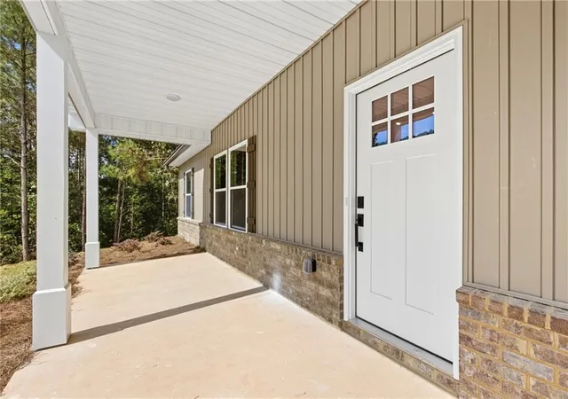 3rd image of 193 Tabitha Page Ln, Toccoa, GA 30577 | MLS# 7819022