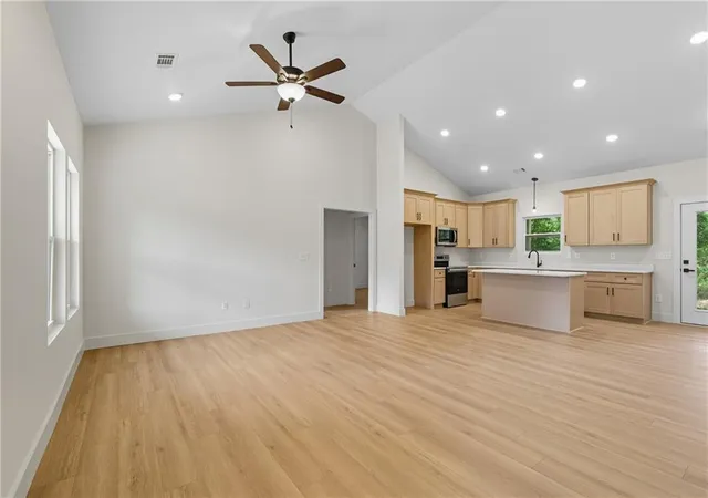 5th image of 193 Tabitha Page Ln, Toccoa, GA 30577 | MLS# 7819022