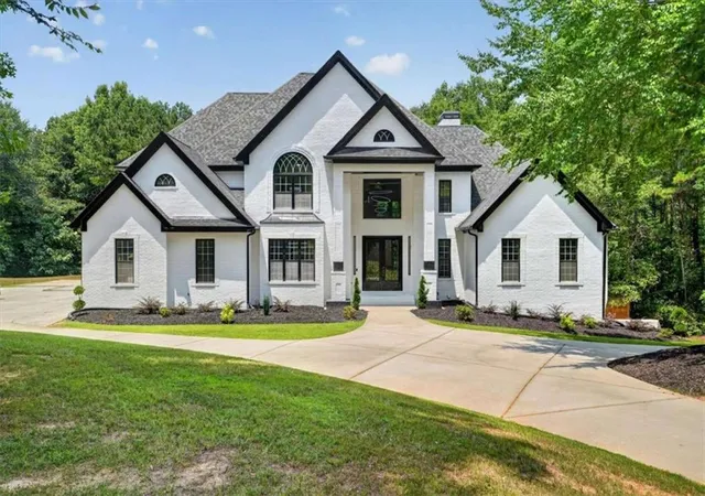 Photo 1 of Sale Pending at 3285 Stonewall Tell Rd, Atlanta, GA 30349 | MLS# 7800537 | Listing updated on 2026-09-14