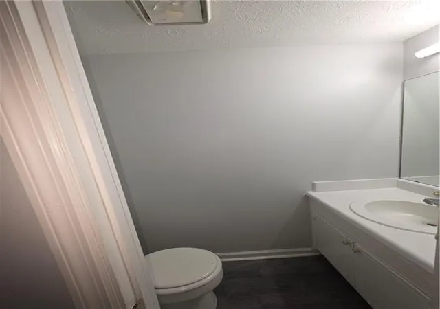 3rd image of 6702 Chupp Rd, Lithonia, GA 30058 | MLS# 7813587