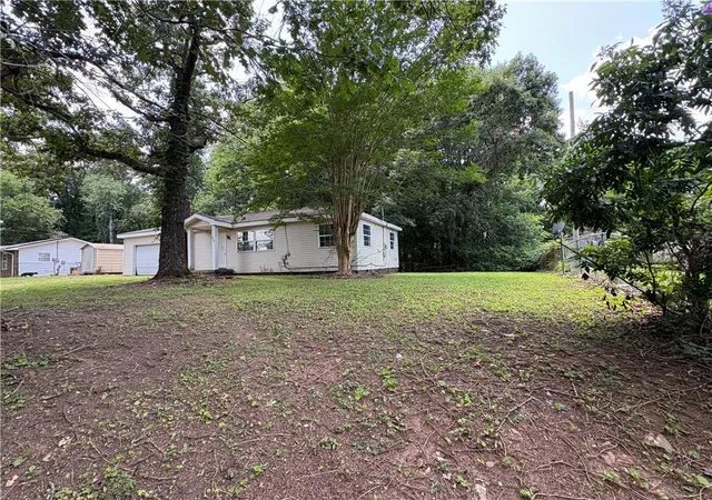 2nd image of 938 Raygan Dr, Tunnel Hill, GA 30755 | MLS# 7796981