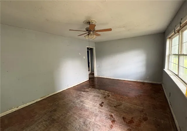 3rd image of 938 Raygan Dr, Tunnel Hill, GA 30755 | MLS# 7796981