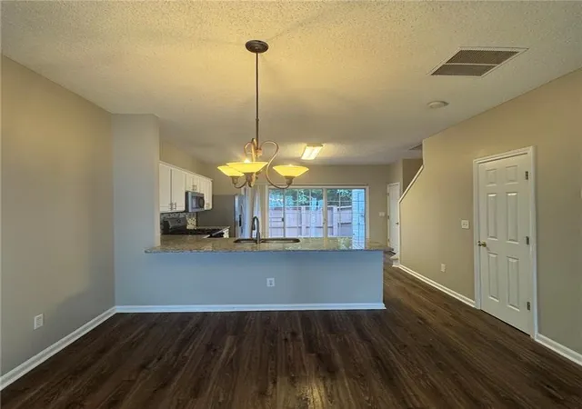 Photo 3 of Townhouse for sale at 280 Devonshire Dr, Alpharetta, GA 30022 | MLS# 7803174 | Listing updated on 2026-09-07