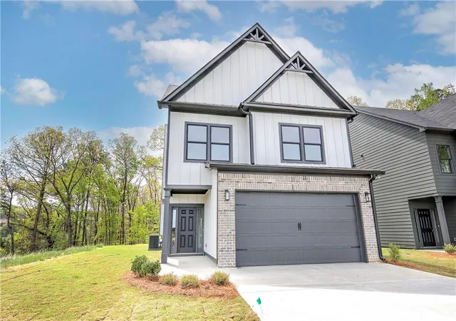 Photo 3 of Single family home for sale at 260 Summit Height Dr, Cartersville, GA 30121 | MLS# 7748641 | Listing updated on 2026-08-06