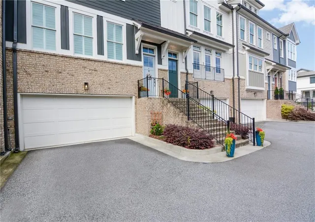 Homes for sale in Norcross, GA | 370 Thrasher St #4, Norcross, GA 30071 | MLS# 7778335
