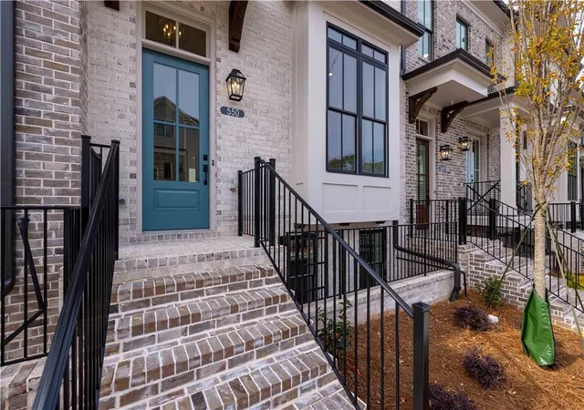 4th image of 3228 Brunel Ln #10, Peachtree Corners, GA 30092 | MLS# 7821150